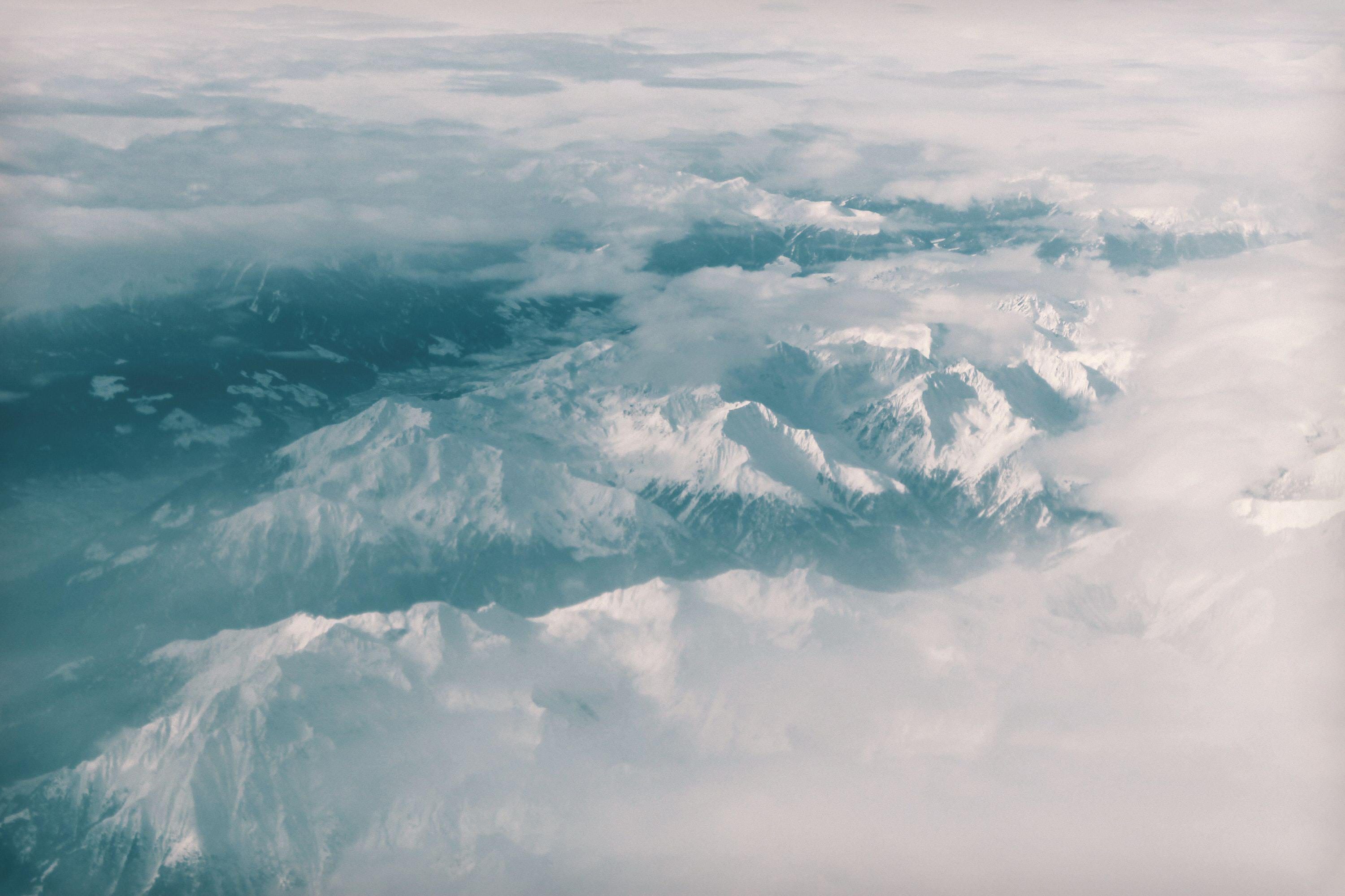 Travelling to the Continent this Ski Season from the UK?